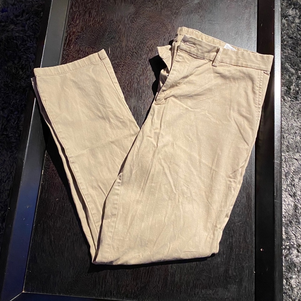 Old Navy 38x32 Khaki Skinny pants